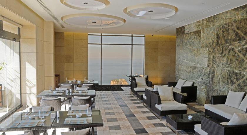 Lancaster Plaza Beirut Hotel Exterior photo The lounge at the airport