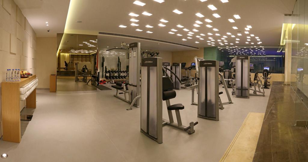 Lancaster Plaza Beirut Hotel Exterior photo The gym at the hotel