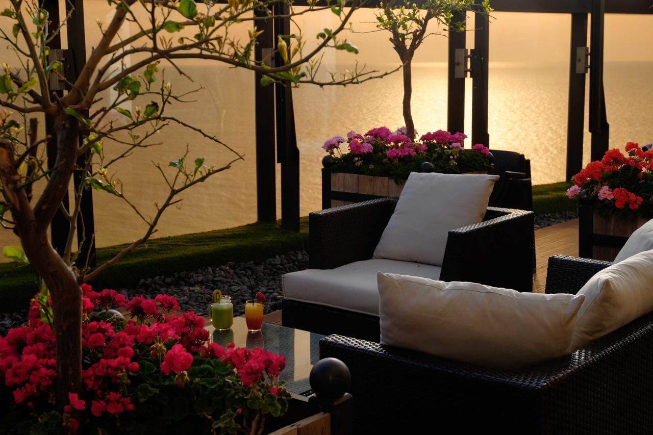 Lancaster Plaza Beirut Hotel Exterior photo The Spa at The Westin